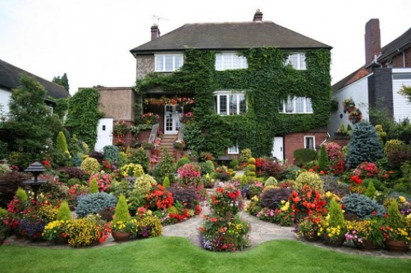 اجمل الحدائق المنزليه , طريقة تنسيق حدائق منزلية ما اروعها - صور جميلة